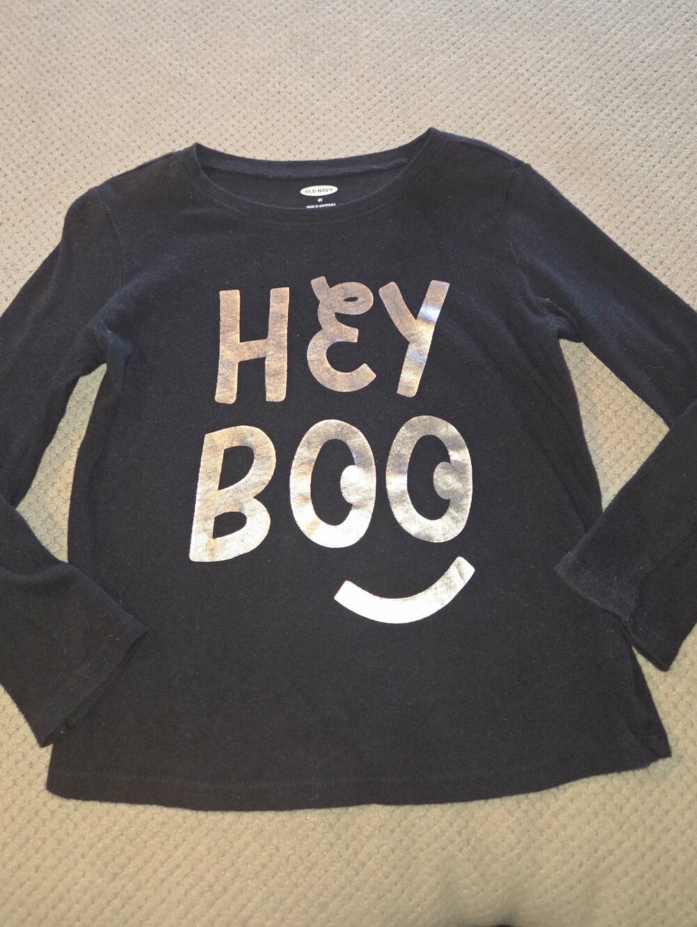 Hey Boo 4T black long sleeve top Halloween top